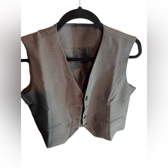 Gray XL Vest - Picture 1 of 4